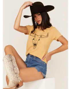 Bandit Women's Steer Head Graphic Tee