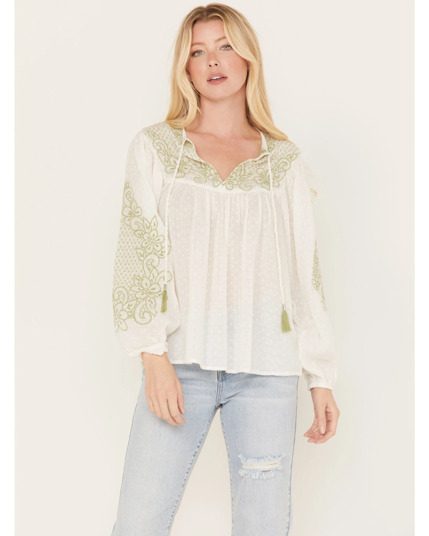 Cleo + Wolf Women's Embroidered Long Sleeve Blouse - Image 2