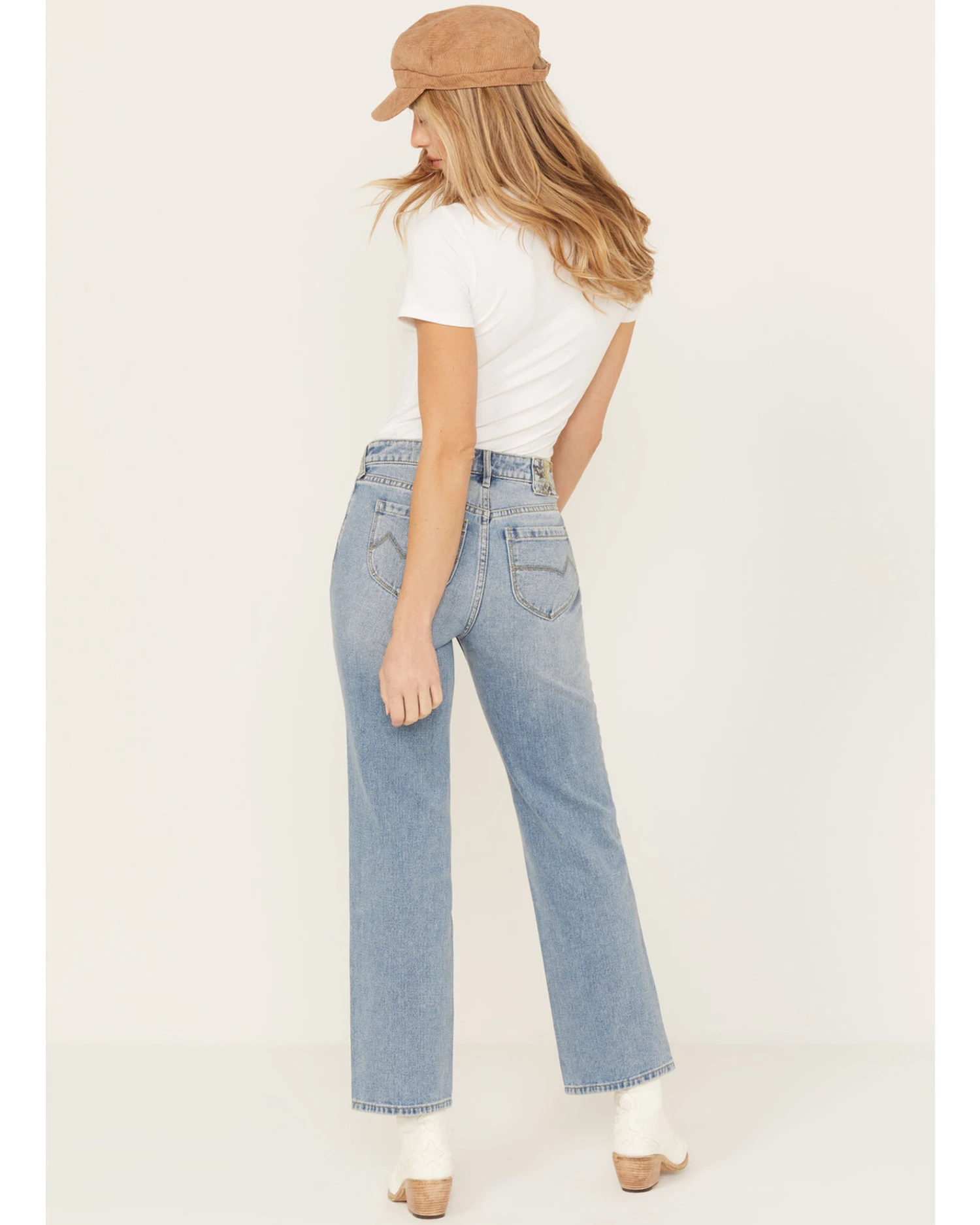 Cleo + Wolf Women's Medium Wash Mid Rise Slim Straight Ankle Jeans - Image 3