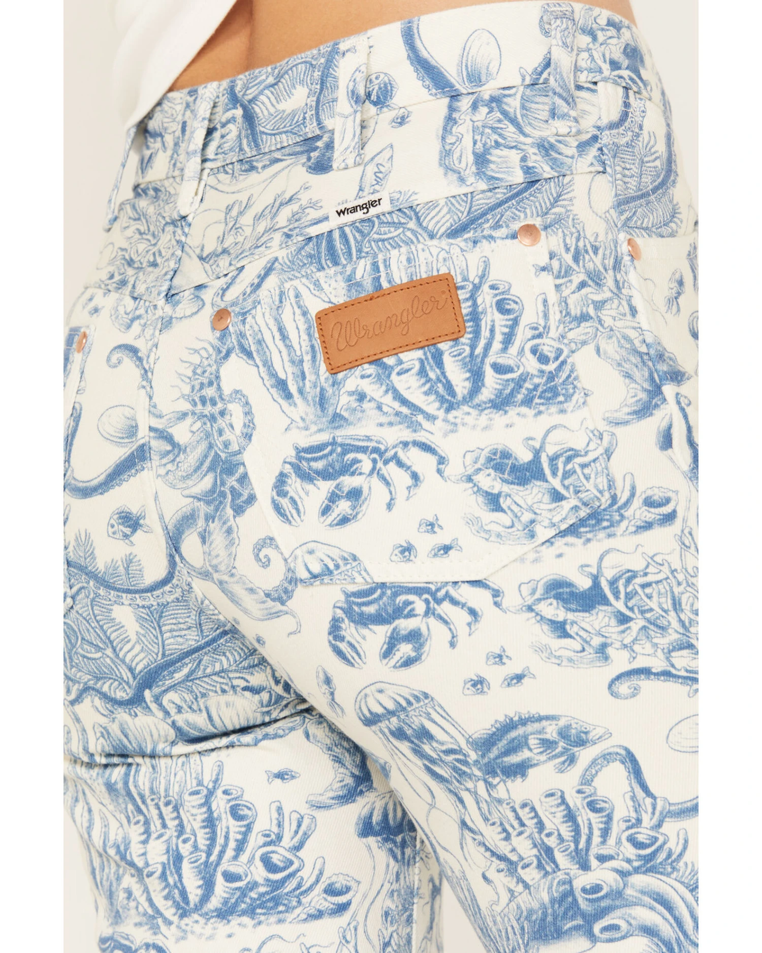 Wrangler Women's High Rise Nautical Print Wanderer Flare Jeans - Image 4